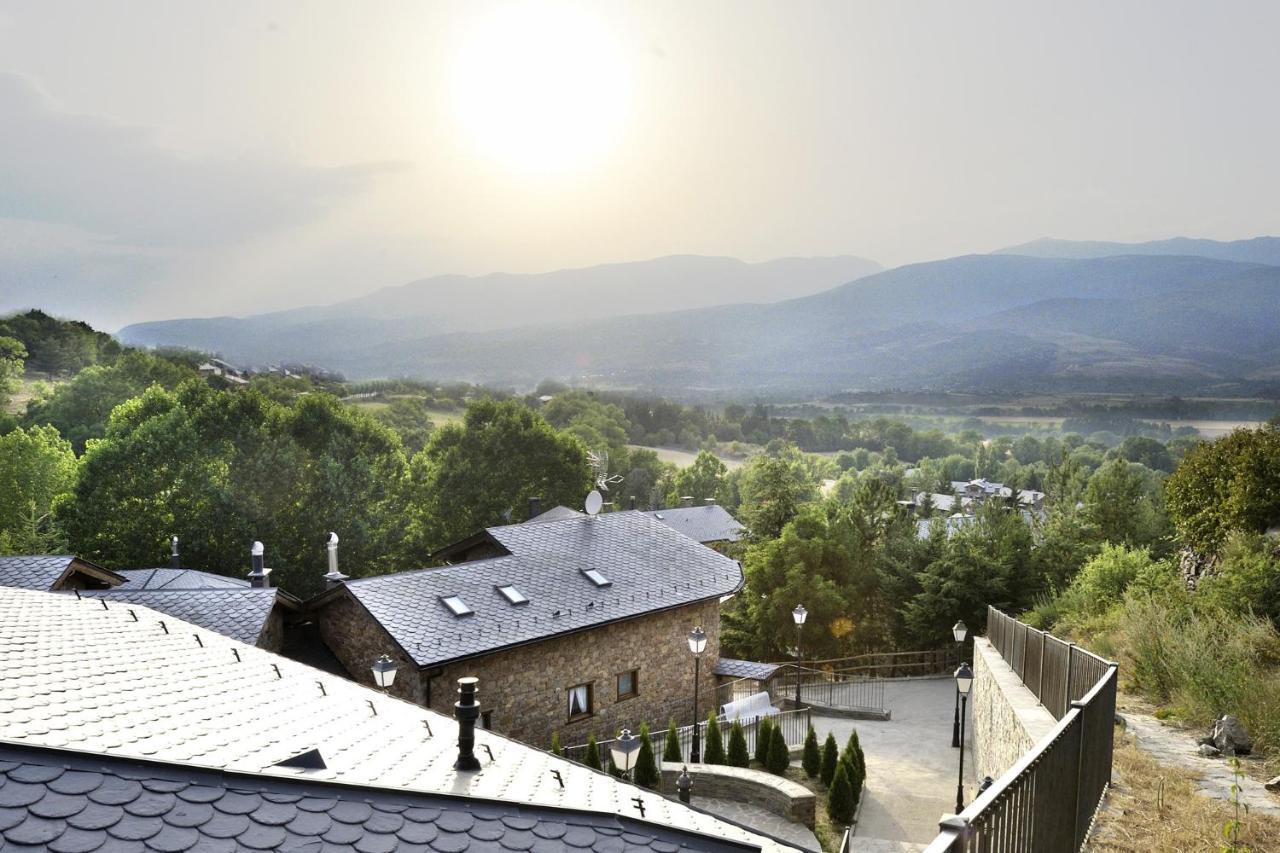 La Caseta De Queixans Con Chimenea Puigcerdà Eksteriør bilde